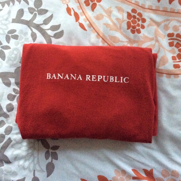 Banana Republic Red Long Sleeve T-Shirt - Picture 3 of 4